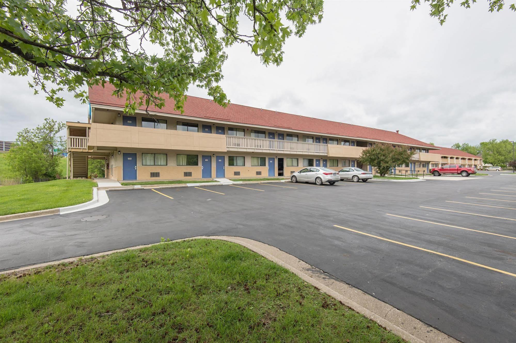 Motel 6-Overland Park, KS Buitenkant foto
