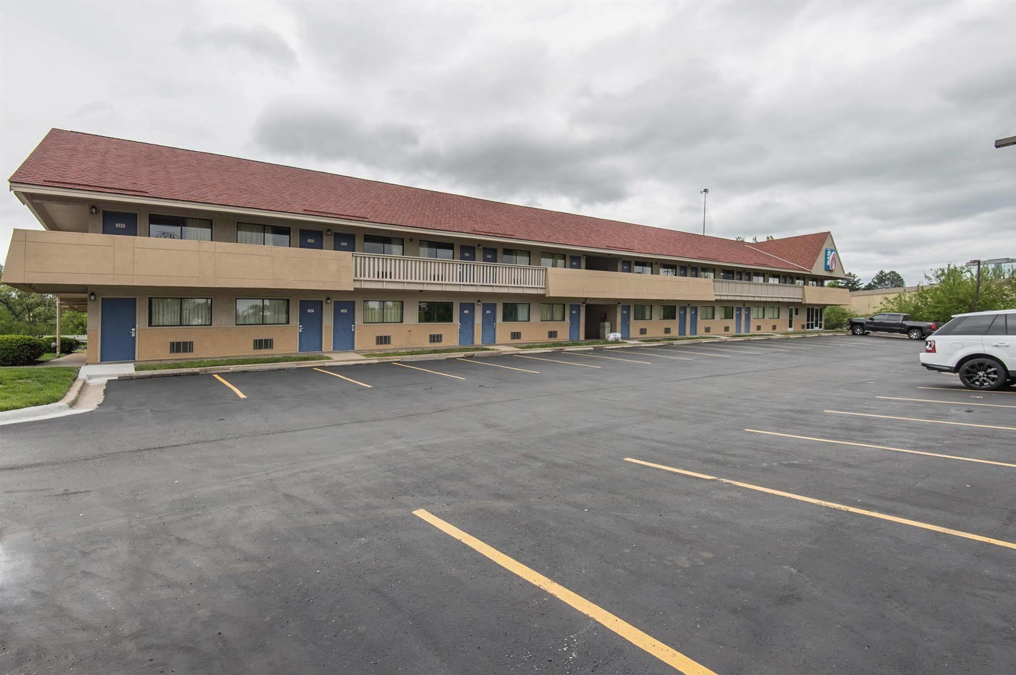 Motel 6-Overland Park, KS Buitenkant foto