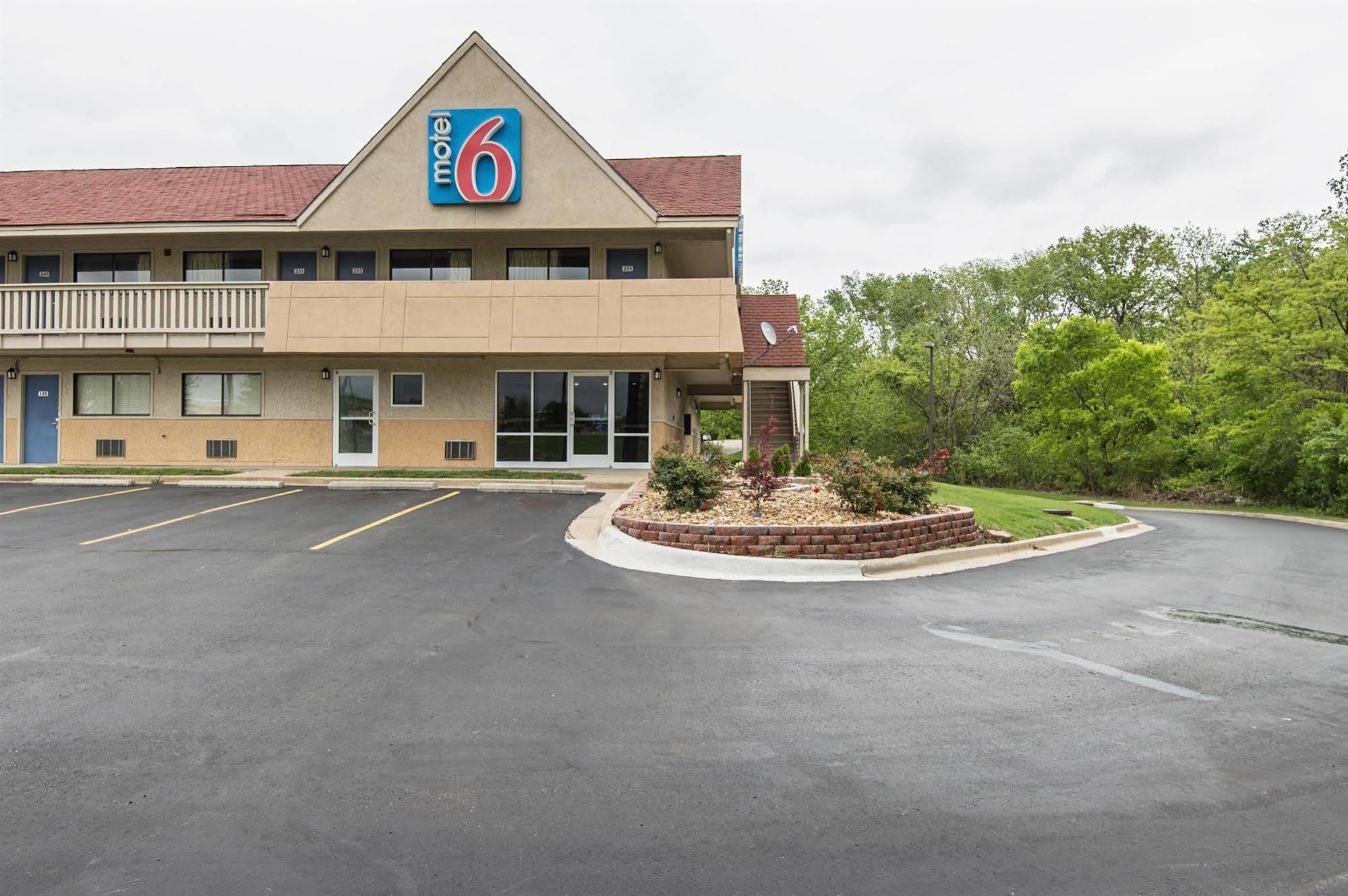 Motel 6-Overland Park, KS Buitenkant foto