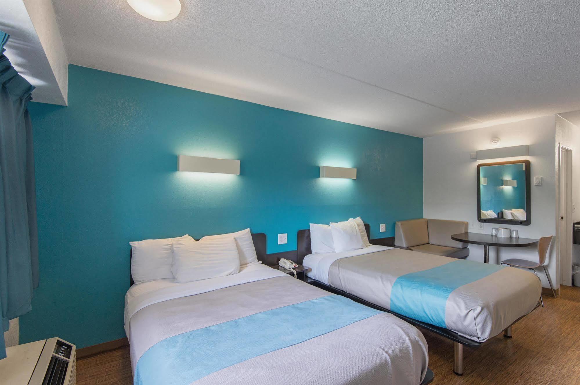 Motel 6-Overland Park, KS Buitenkant foto
